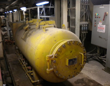 Dry mix mortar shotcrete pressure transit vessel